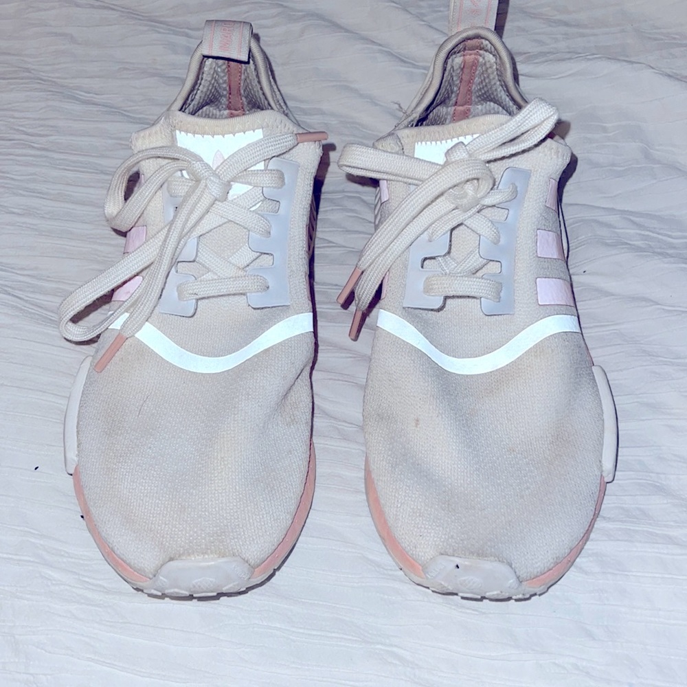 White/Pink Ladies Adidas Boost Running Shoes